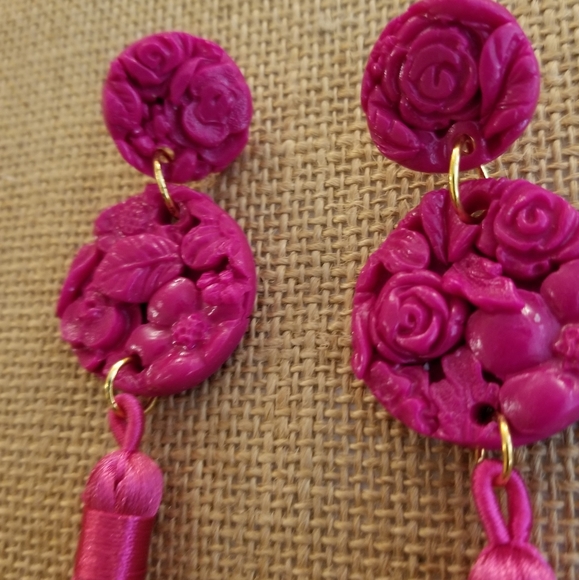 Handcrafted clay tassel earrings - Picture 5 of 5